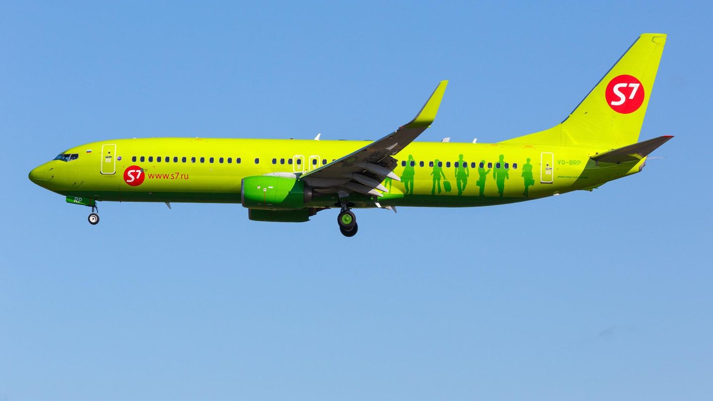 Eine Boeing 737-800 im Landeanflug