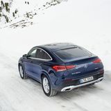 Wie bei den anderen PHEV-Modellen mit dem Stern kann man per Schaltwippen selbst den Grad der Energierückgewinnung bestimmen