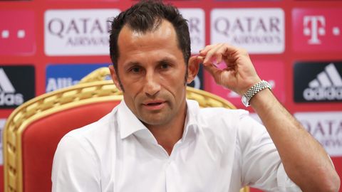 Hasan Salihamidzic hatte in Doha viele Fragen zum Nübel-Transfer und den Forderungen von Hansi Flick zu beantworten