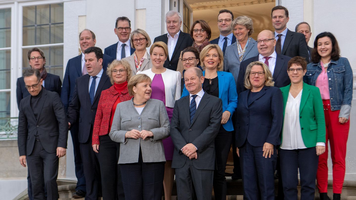 Die Mitglieder der Bundesregierung