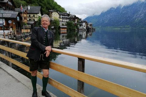 Österreich: Bürgermeister Scheutz vor Hallstatt