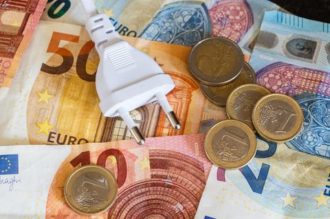 Strompreis klettert auf Rekord: Bis zu 30 Cent pro KWh