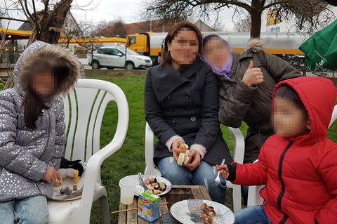 Iran: Tiefe Trauer: Eine Mutter und zwei kleine Kinder aus Werl sterben beim Flugzeugabsturz