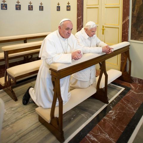 Papst Benedikt Papst Franziskus