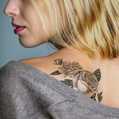 Die richtige Tattoopflege vermeidet Infektionen und das Verblassen der Farbe