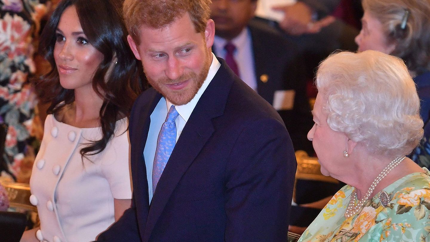 Herzogin Meghan, Prinz Harry und Queen Elizabeth II.