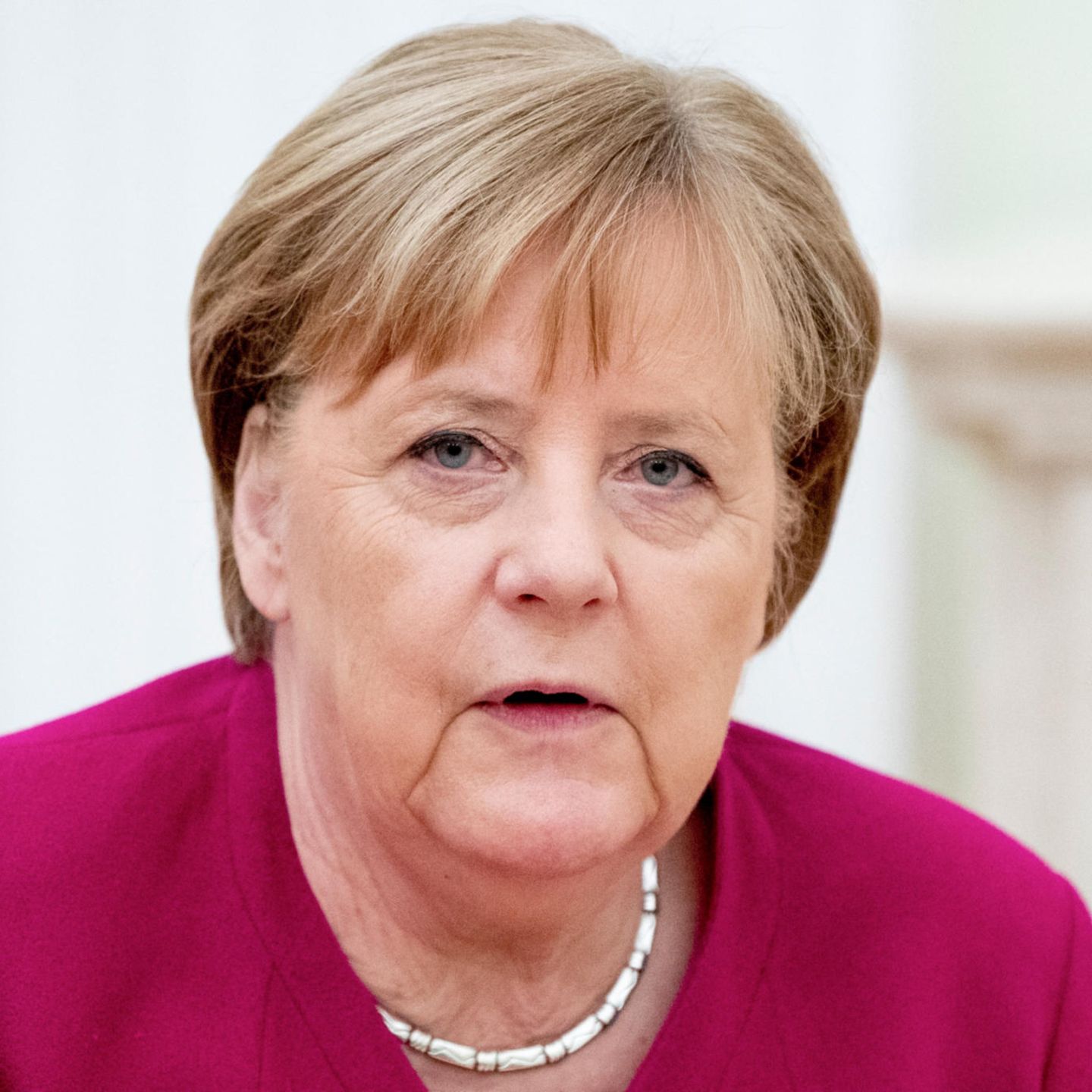 Libyen Krise Merkel Ladt Fur Sonntag Zu Gipfeltreffen In Berlin Ein Stern De