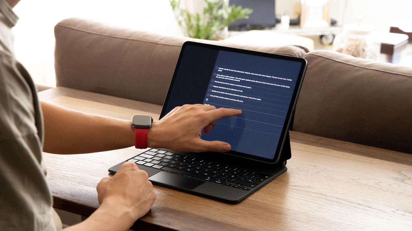 Viele Tablets gibt es jetzt auch mit Tastatur