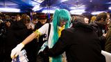 Einlasskontrolle beim Konzert von Hatsune Miku