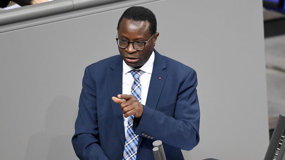 Karamba Diaby, Bundestagsabgeordneter der SPD