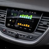 Auf dem acht Zoll Touchscreen lassen sich die Fahrdaten abrufen