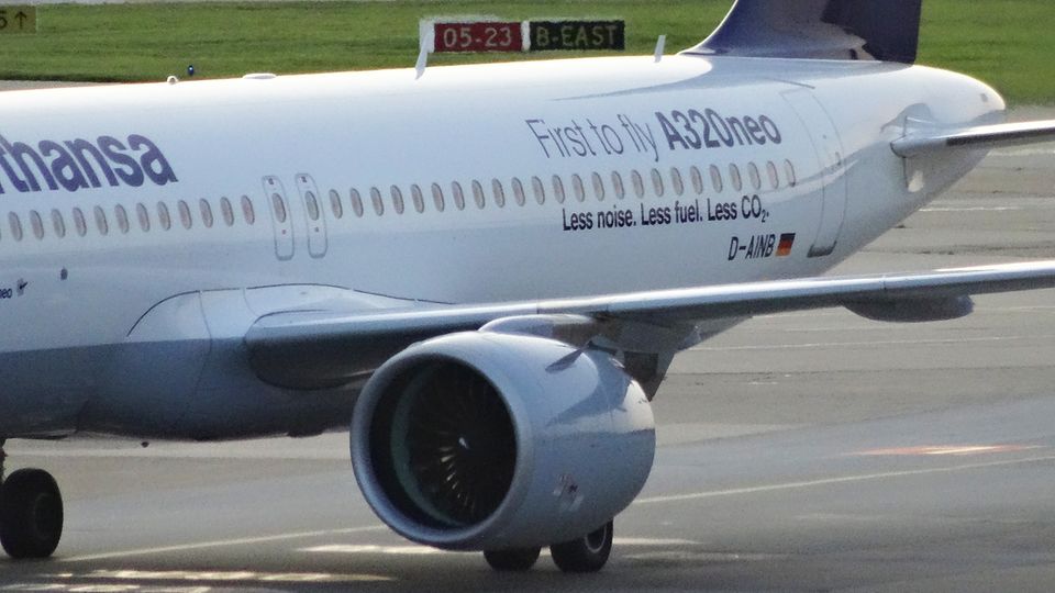 Als erste Airline stellte Lufthansa Anfang 2016 die A320 neo mit den effizienten Triebwerken von Pratt & Whitney in Dienst. Inzwischen gehören 22 Maschinen diesen Typs zur Flotte.