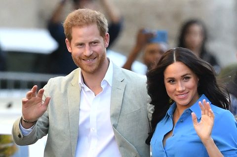 Harry und Meghan winken