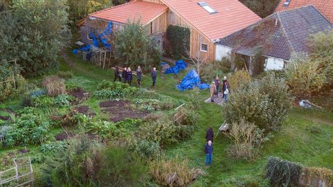 Luftbild des Bauernhofes in Ruinerwold