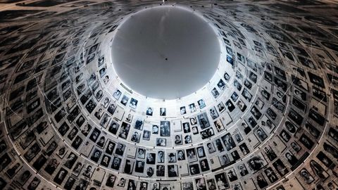 Yad Vashem - Blick in die Halle der Namen