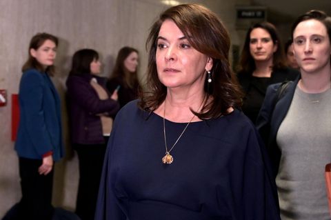 Annabella Sciorra sagt gegen Harvey Weinstein aus
