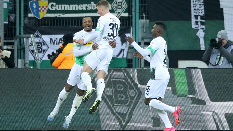 Alassane Plea macht die Borussia froh: Der französische Angreifer erzielte zwei der drei Treffer gegen Mainz