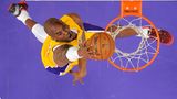 Kobe Bryant beim Dunk gegen die Los Angeles Clippers