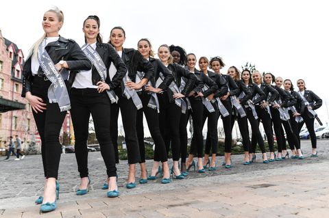 Die 16 Kandidatinnen für die Wahl der diesjährigen "Miss Germany"