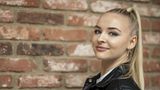 Miss Mecklenburg-Vorpommern Diana Herdt, 20 Jahre. Die Studentin des Wirtschaftsrechts kommt gebürtig aus Kasachstan. "Ich stehe für Ehrlichkeit, Offenheit, Lebensfreude und für Selbstliebe", sagt sie über sich.  Als Trainerin beim Tanzen und Trampolin habe sie viel mit Kindern und Jugendlichen gearbeitet. Ihr sei dabei aufgefallen, "wie unsicher und unzufrieden sie mit sich selbst sind". Das will sie ändern. 