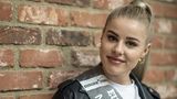 Miss Sachsen-Anhalt: Theresa Schultheiß, 20 Jahre. "Leben und leben lassen" ist ihr Motto. Sich selbst beschreibt Schultheiß als einen sehr toleranten Menschen, "der andere Menschen so respektiert und annimmt wie sie sind". Mit ihrem Motto möchte sie zeigen, dass Mädchen und auch Jungs mehr Vertrauen in sich selbst stecken sollten .