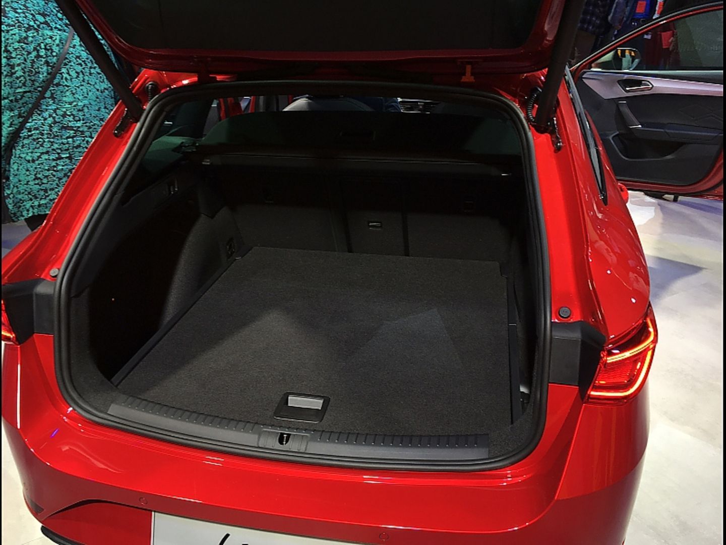 Der Laderaum des Seat Leon ist gleich groß geblieben, lediglich der Kombi hat leicht zugelegt