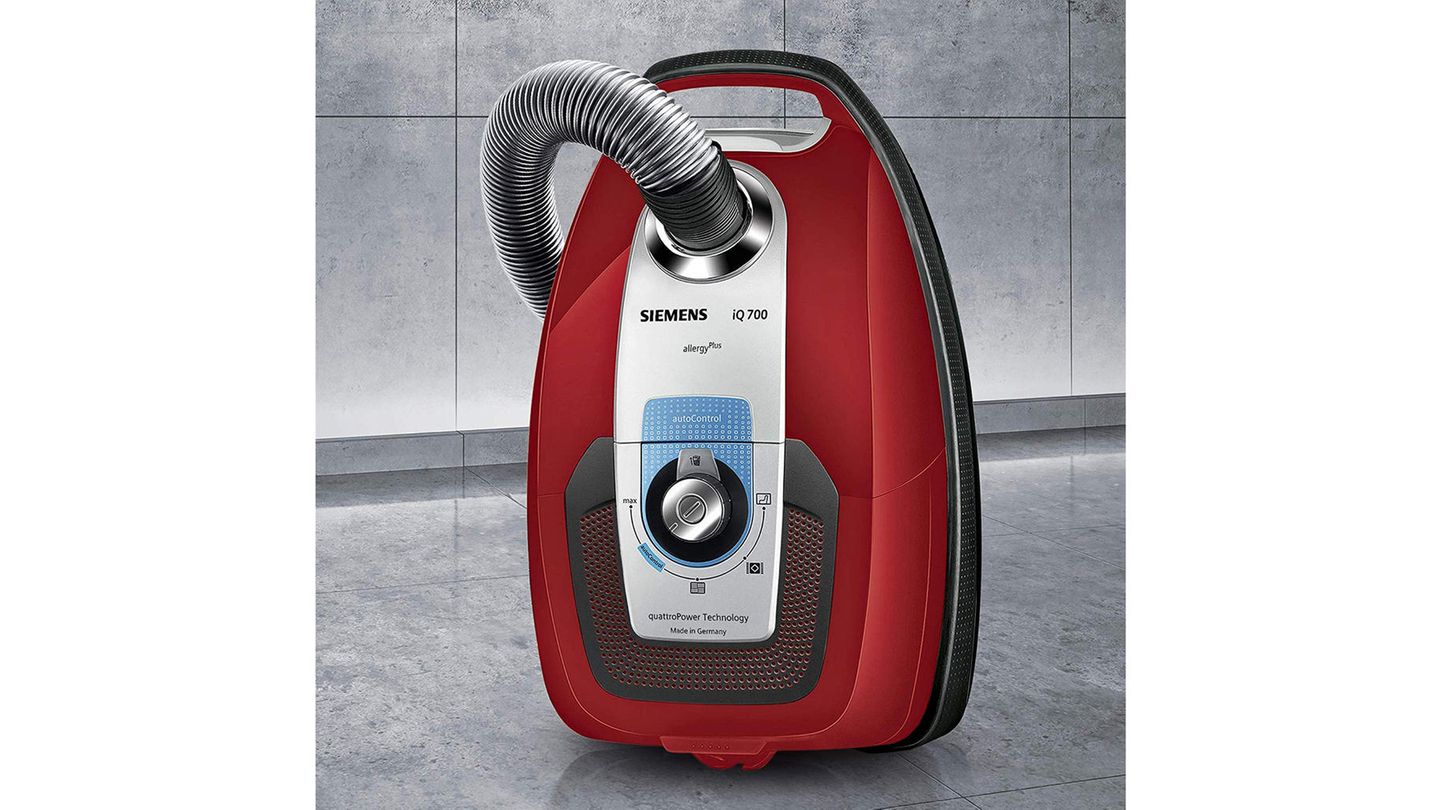 Siemens  VSC7AC342 iQ700  Auch dieses Beutelgerät von Siemens erreicht mit 2,1 ein "Gut". Es kostet 250 Euro. Die Warentester bescheinigen dem Staubsauger die beste Bedienbarkeit.