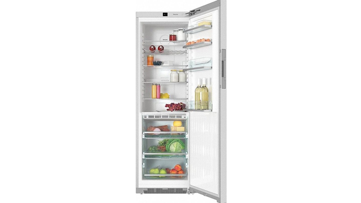 Miele KS 28463 D ed/cs   Die Note "Sehr Gut" und "1,4" erreichte das Gerät von Miele. Der Verbrauch liegt mit 419 Euro etwas über den besser platzierten Geräten. Der Schrank von Miele ist mit einem Preis von 1920 Euro fast doppelt so teuer wie die besseren drei Kühlschränke. Dafür das Gerät aber auch einige Extras - wie eine große Kaltlagerzone. Ob einem diese Luxusfeatures das Geld wert sind, muss jeder selbst entscheiden. Die Luxusausstattung geht übrigens kaum in das Testergebnis ein.