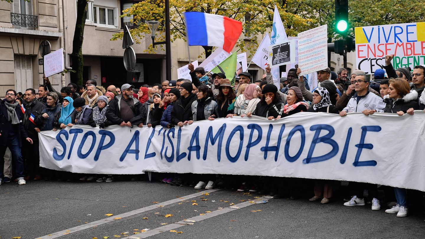 Demonstration gegen Islamophobie in Frankreich
