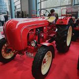 Auf dem Stand vom Porsche-Diesel Club:  Porsche Traktor 308 N , Bj. 1960, 35 PS und 2067 ccm.