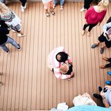 Roberto Blanco mit seinen Fans auf dem Schlagerliner.