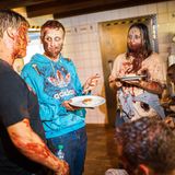 Mitglieder der Erschreckergruppe "Boo Crew"