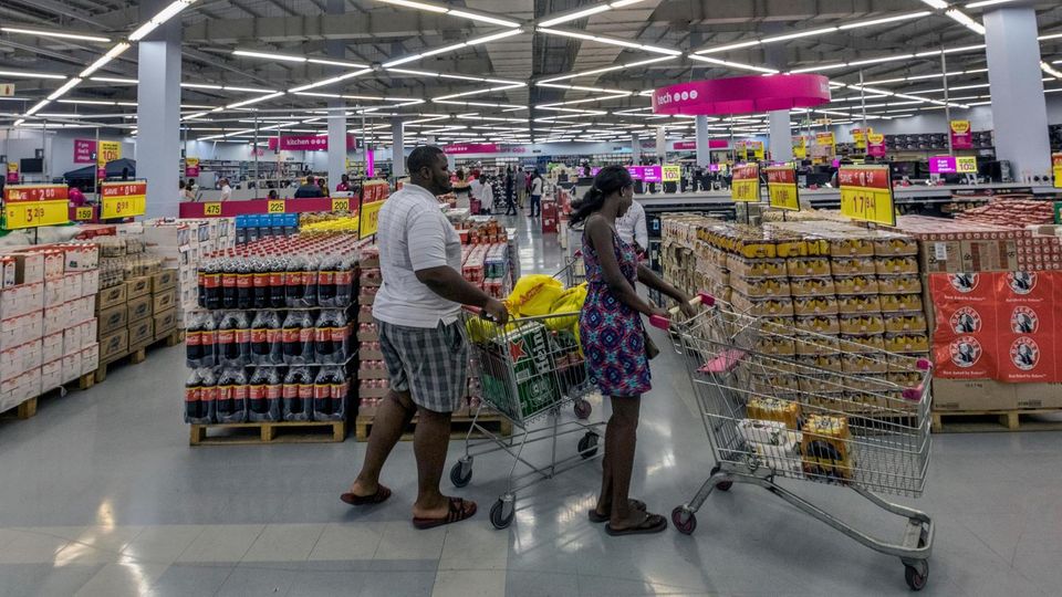 Reportage: Die Schattenseite des Wohlstands: Warum immer mehr Afrikaner zu dick sind