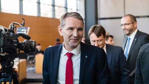 Der Chef der Thüringer AfD-Landtagsfraktion, Björn Höcke, im Parlament in Erfurt