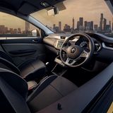 Das Cockpit hat ein modernes Ambiente