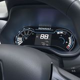 Das Cockpit hat digitale Instrumente