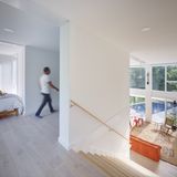 Die Kunst ist es, die Container so ineinander übergehen zu lassen, dass das Grundmaß nicht beengend wirkt.