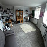 Zusammengewürfeltes Mobiliar