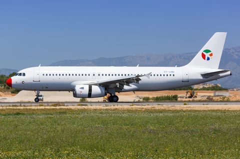 Ein Airbus A320 der dänischen Fluggesellschaft Danish Air Transport (DAT)