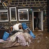 Mytholmroyd, Großbritannien: "Ciara" hat in Großbritannien nicht nur für heftigen Wind, sondern auch für Überschwemmungen gesorgt. 