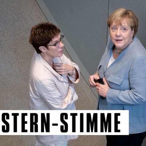 Annegret Kramp-Karrenbauer (l.), CDU-Parteivorsitzende, und Bundeskanzlerin Angela Merkel (CDU)