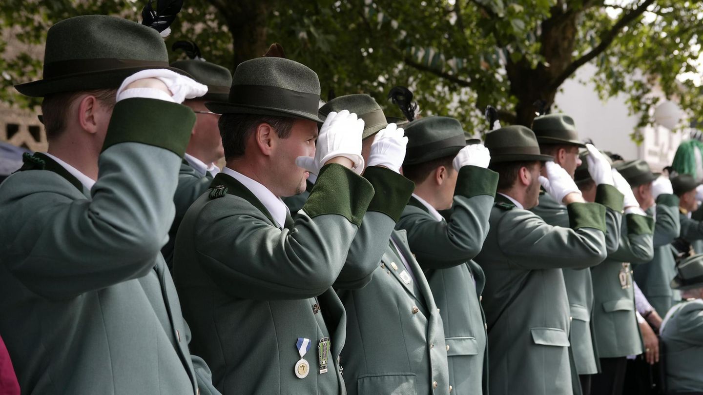 AKK-Rückzug : "Exilanten im eigenen Land" - warum sich Konservative in Deutschland heimatlos fühlen