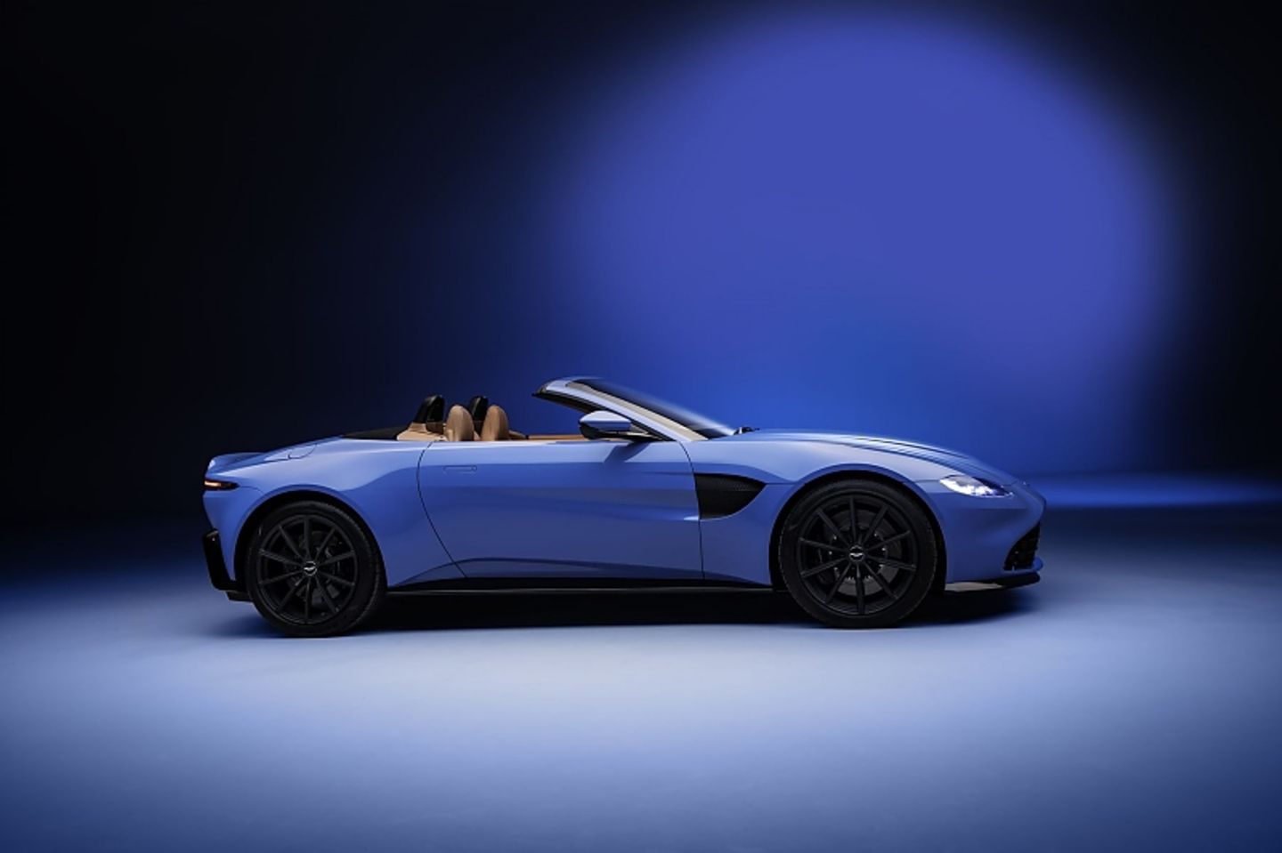 Der Aston Martin Vantage Roadster hat 375 kW / 510 PS