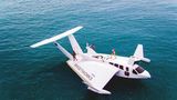 Ekranoplan Airfish 8  Dieses Luft-Wasser-Taxi basiert auf dem Entwurf von Hitlers Raketenbauer  Der Airfish 8 fliegt nur knapp über den Wellen. Er soll als Luxus-Taxi zwischen Inseln und Festland arbeiten. Das Design basiert auf Alexander Lippisch. Der konstruierte schon den Raketenjäger Me 163 für Hitlers Luftwaffe