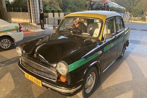 Der alte Taxi-König hat abgedankt: Hindustan Ambassador