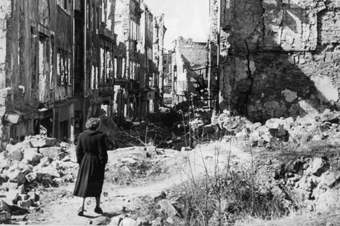 Tausende Menschen kamen bei den Bombenangriffen auf Dresden im Februar 1945 ums Leben