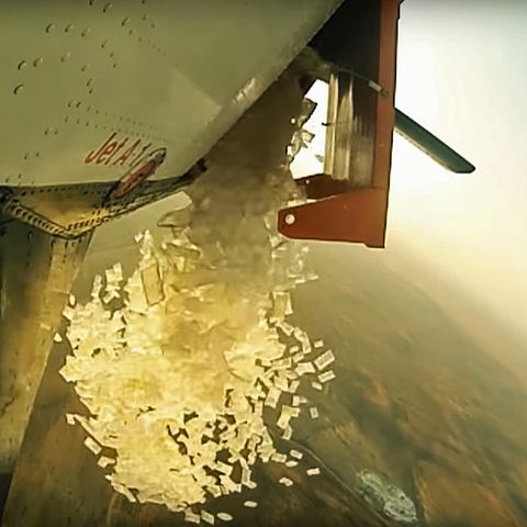 Die Abwurfbahn der Pellets wird von einem Zielsystem berechnet.