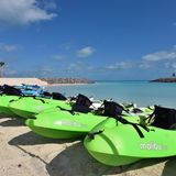 Zu den kostenpflichtigen Aktivitäten auf Ocean Cay zählen unter anderem Entdeckertouren im Kayak (35 Dollar), ein Schnuppertauchkurs (134 Dollar) oder eine Schnorcheltour zu einem Schiffswrack (53 Dollar)
