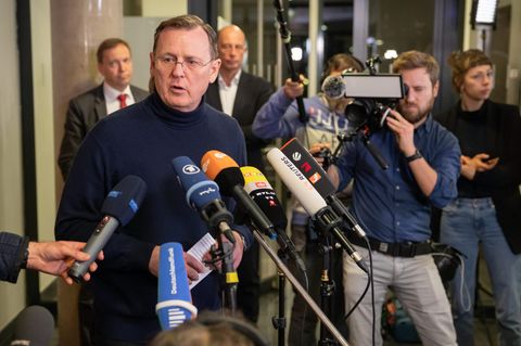 Bodo Ramelow (Linke) informiert nach einem Treffen von Rot-Rot-Grün mit der CDU im Landtag über die Gespräche