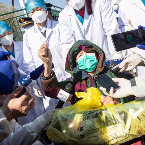 Coronavirus in China: Eine Patientin wird entlassen